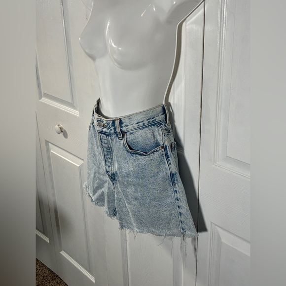 Pacsun Light Blue Raw Cut Button Fly 90s Girlfriend Denim Shorts - Picture 3 of 11
